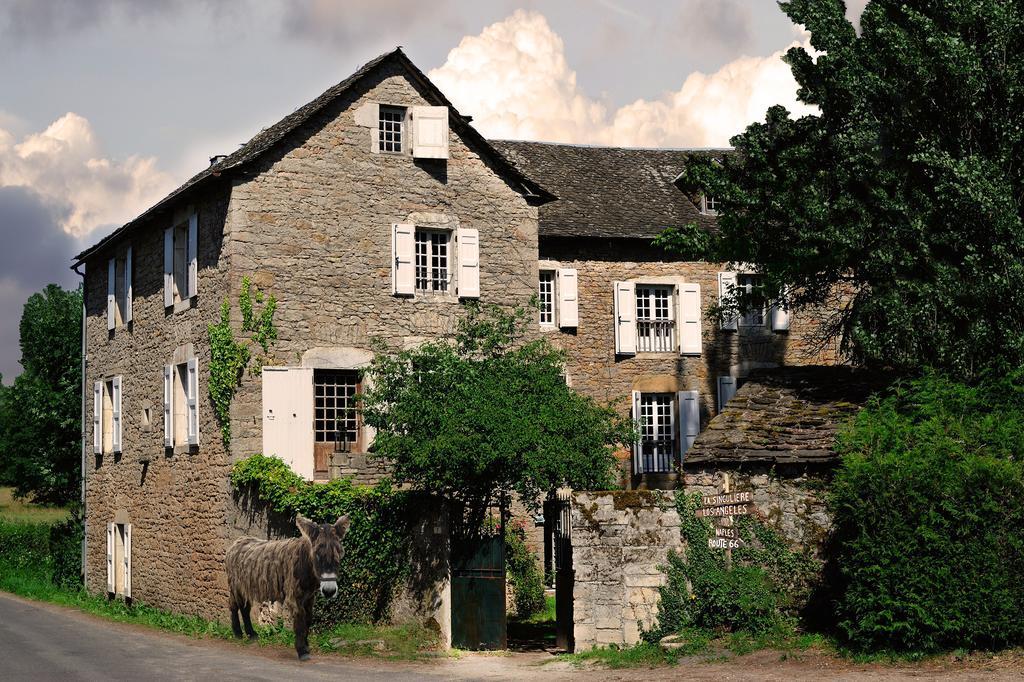 Maison D'Hotes La Singuliere Sévérac-le-Château Kültér fotó